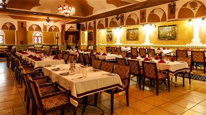 رستوران هتل اسپیناس تهران رستوران هتل اسپیناس تهران